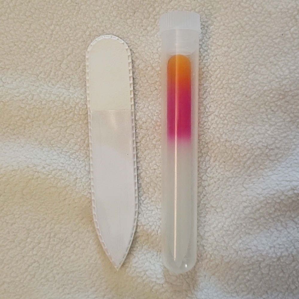 Glass Nail File - Picture 1 of 2